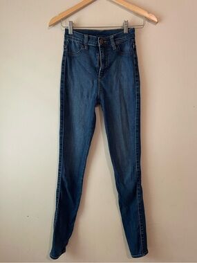 Unbranded Highwaisted Jeans